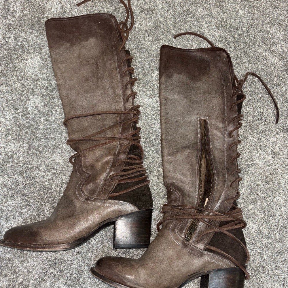 Freebird Dark Brown Lace-Up Boots